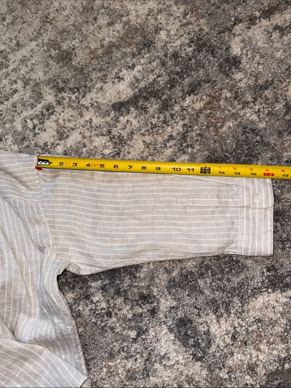 Uniqlo Beige Striped Casual Button-Down Shirt - Picture 7 of 8
